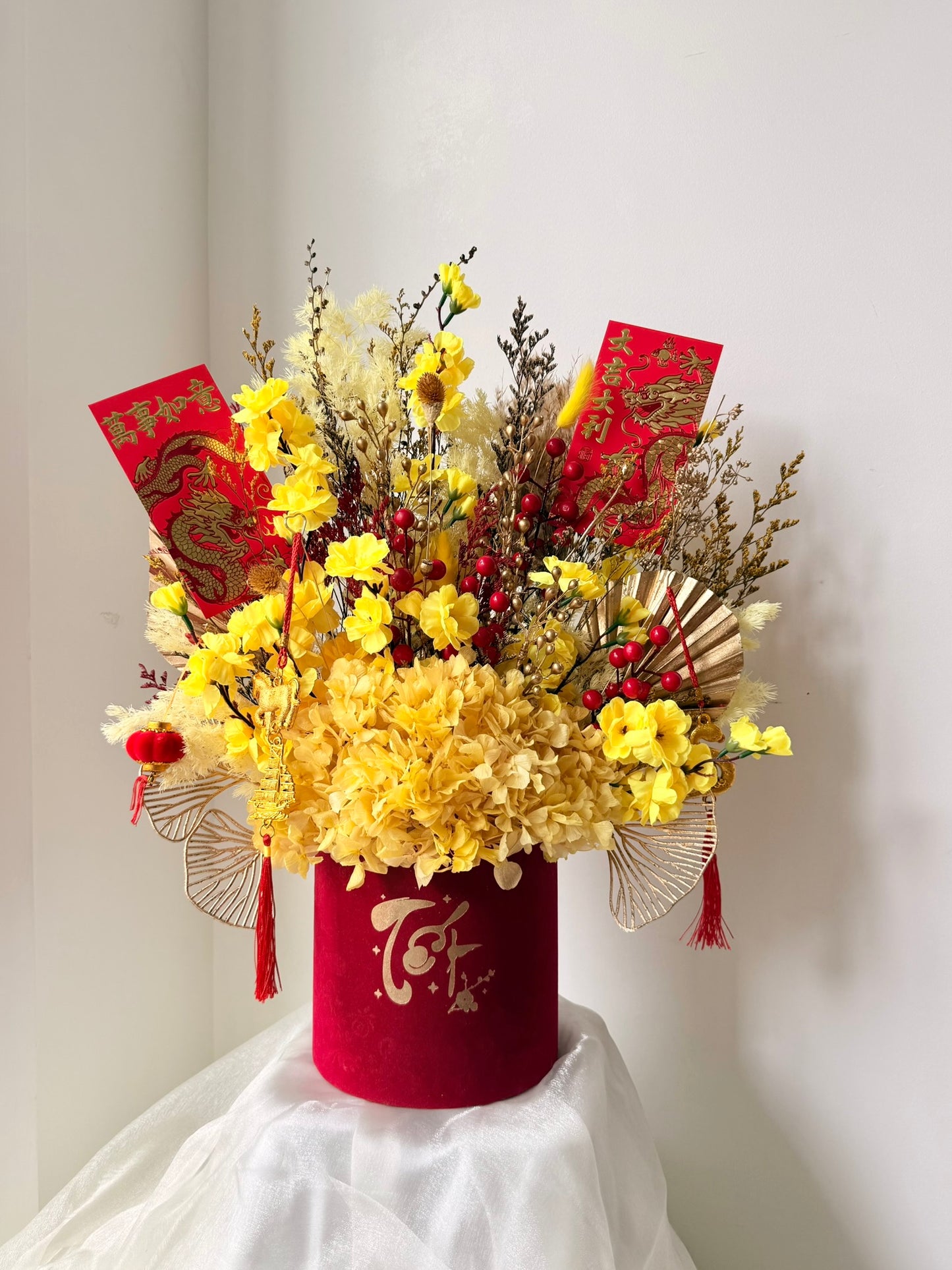 🧧  Tết Vase Arrangement 60cm (Limited Product)