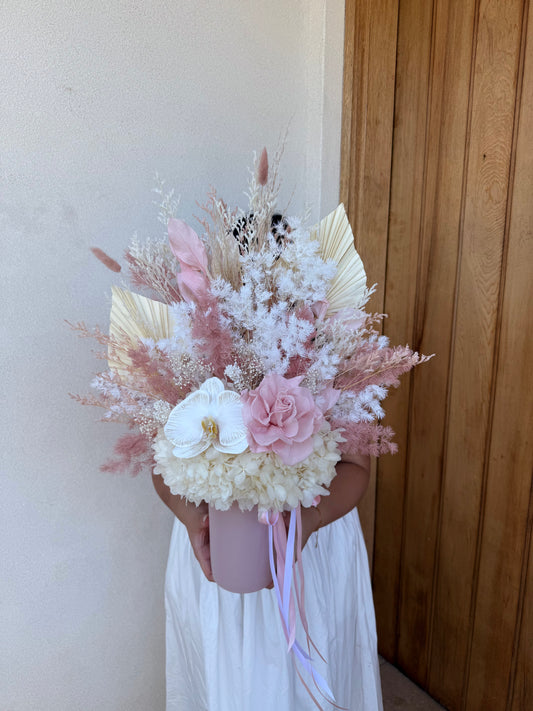 ♥️ Sweet Pink Tall Vase